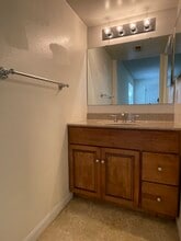1597 Thrush Ter in Brentwood, MO - Building Photo - Building Photo