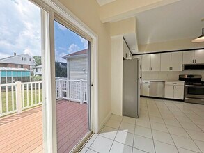 47 Eddy St in Newton, MA - Building Photo - Building Photo