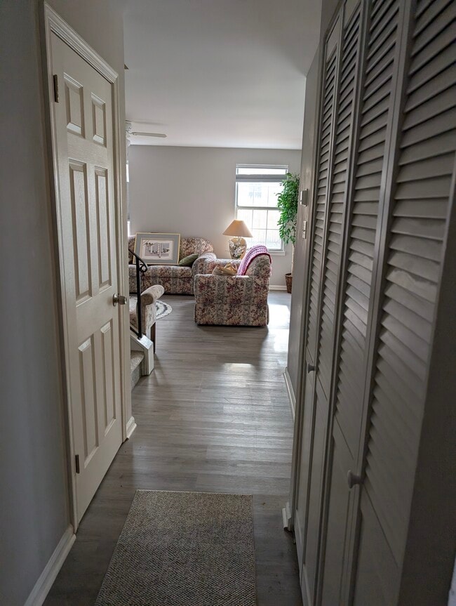 38 River Bank Dr in Florence, NJ - Building Photo - Building Photo