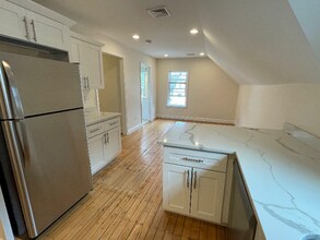 21 E Transit St in Providence, RI - Building Photo - Building Photo