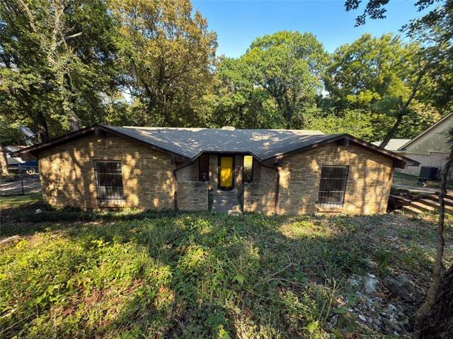 1310 Bow Creek Dr in Duncanville, TX - Building Photo - Building Photo