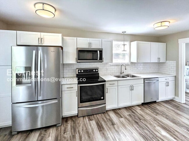 6541 Kari Dr in Murfreesboro, TN - Building Photo - Building Photo