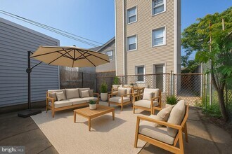 2620 E Somerset St in Philadelphia, PA - Building Photo - Building Photo