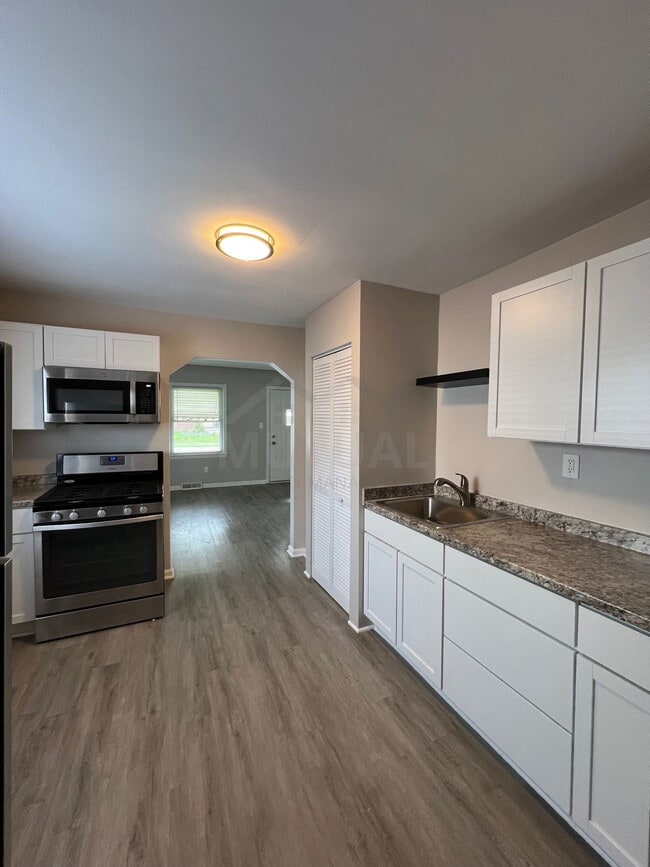 28273 Schram St in Roseville, MI - Building Photo - Building Photo