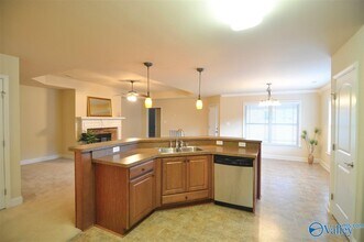276 Village Springs Dr in Madison, AL - Building Photo - Building Photo