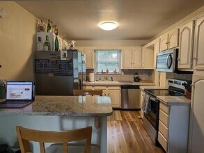 1809 Tyndall Dr in Tallahassee, FL - Building Photo - Building Photo