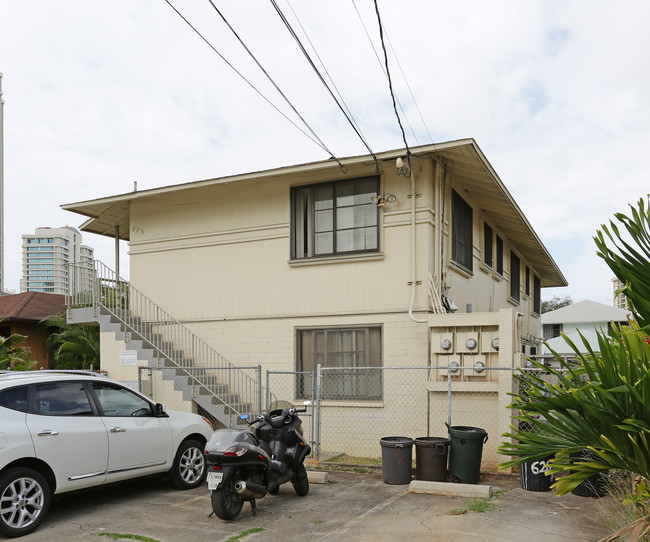 626 Hausten St in Honolulu, HI - Building Photo - Building Photo