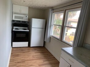 102 Zoratoa Ave in St. Augustine, FL - Building Photo - Building Photo