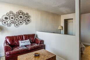 Bantam Springbrook Apartments in Memphis, TN - Building Photo