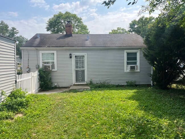 3809 Fellows St in South Bend, IN - Foto de edificio - Building Photo