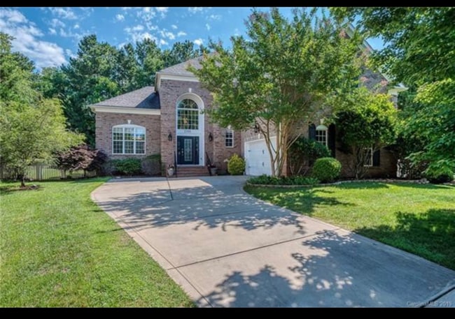 property at 17120 Clementine Ct