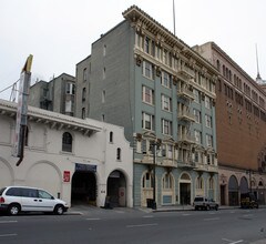 Civic Center Residence in San Francisco, CA - Foto de edificio - Building Photo