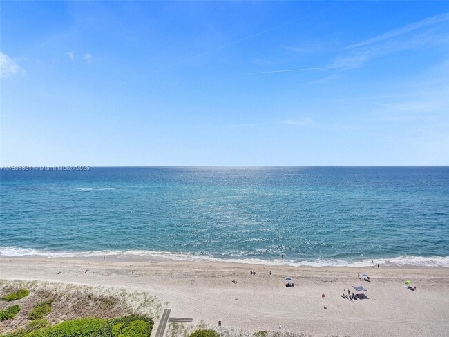 1610 N Ocean Blvd in Pompano Beach, FL - Building Photo - Building Photo