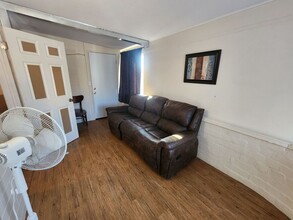 6609 Star Dune in Twentynine Palms, CA - Building Photo - Building Photo