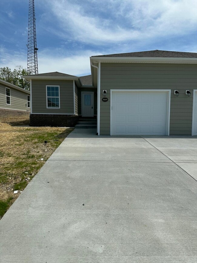 property at 9005 Landon Ln