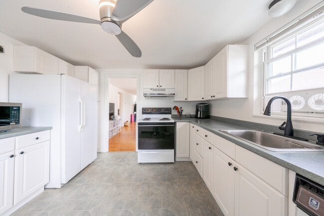 35 Hamilton Rd, Unit 35