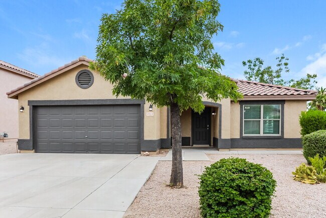 property at 3914 S Ponderosa Dr