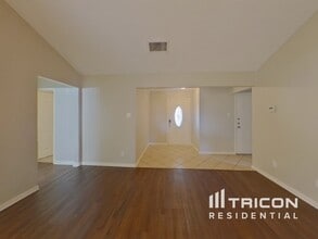 6056 Birchhill Rd in Watauga, TX - Building Photo - Building Photo