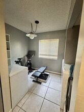 7115 SW 42nd Ct in Davie, FL - Building Photo - Building Photo