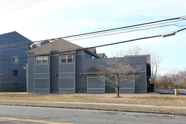 Hemingway Center in New Haven, CT - Building Photo - Building Photo