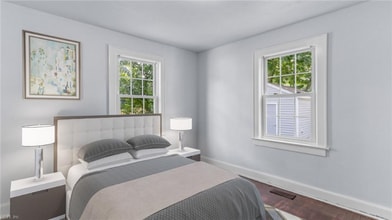 3105 Marne Ave in Norfolk, VA - Foto de edificio - Building Photo