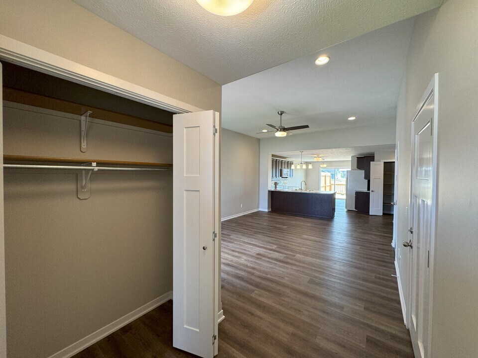 978 Kate Ave in Fremont, NE - Building Photo