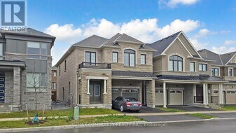 1580 Honey Locust Pl in Pickering, ON - Building Photo