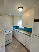 807 Jamaica Ct in San Diego, CA - Building Photo - Building Photo
