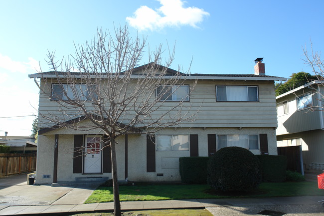 3758 Underwood Dr in San Jose, CA - Building Photo - Building Photo