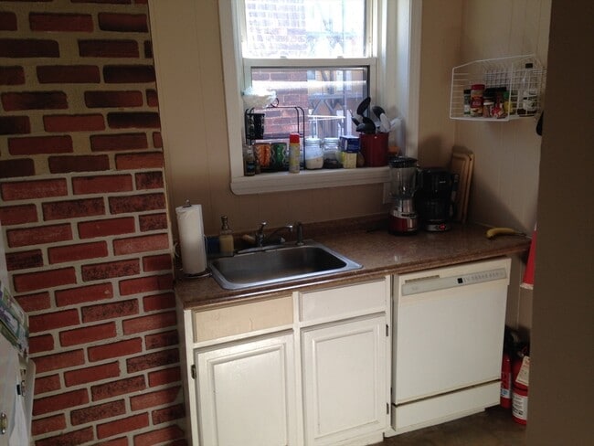 71 S Huntington Ave, Unit 3 in Boston, MA - Foto de edificio - Building Photo