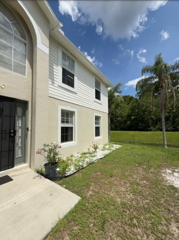 property at 1431 Teal Dr