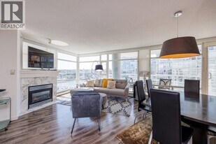 1199 Marinaside Crescent in Vancouver, BC - Building Photo