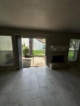 20309 Sunny Shores Dr in Humble, TX - Building Photo - Building Photo