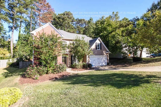 7022 Surrey Dr in Woodstock, GA - Building Photo - Building Photo