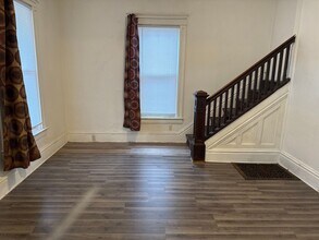 404 W Washington St in Springfield, IL - Building Photo - Building Photo