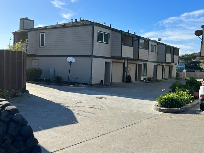 property at 189 San Pablo Ct