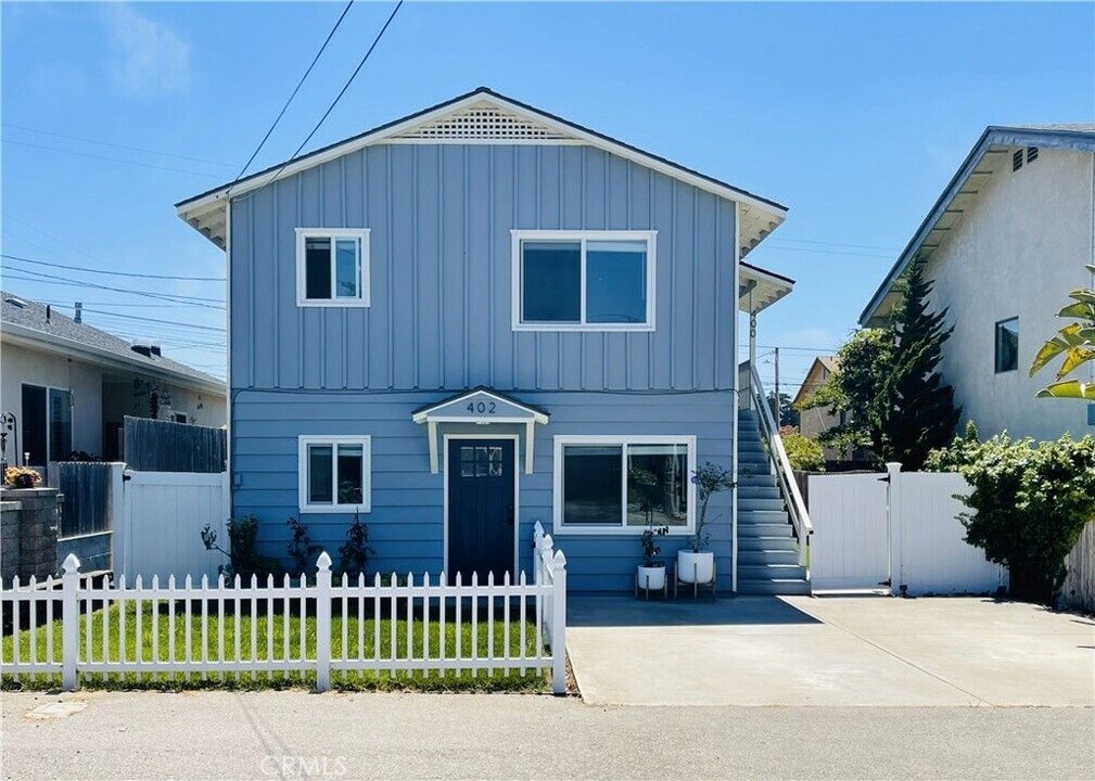 402 Avalon St in Morro Bay, CA - Building Photo