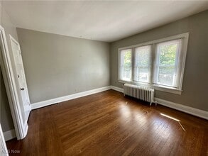 163 S Portage Path in Akron, OH - Building Photo - Building Photo