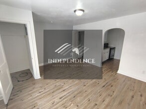 408 N Wayne St in Piqua, OH - Foto de edificio - Building Photo