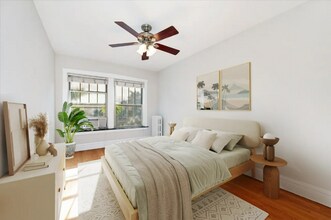 403 S East Ave in Oak Park, IL - Foto de edificio - Building Photo