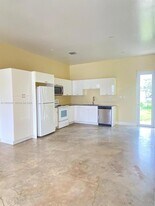 12150 SW 213th St in Miami, FL - Building Photo