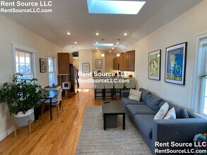 14 Flint St in Somerville, MA - Building Photo - Building Photo