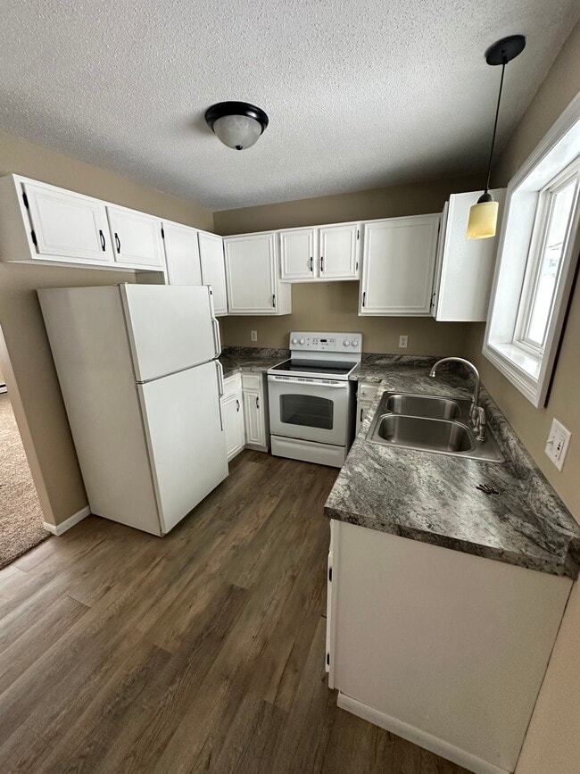 3333 Mahoney Dr, Unit 3333