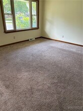 46 Brittany Dr in Buffalo, NY - Building Photo - Building Photo
