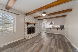 625 Versailles Dr SE in Huntsville, AL - Building Photo - Building Photo