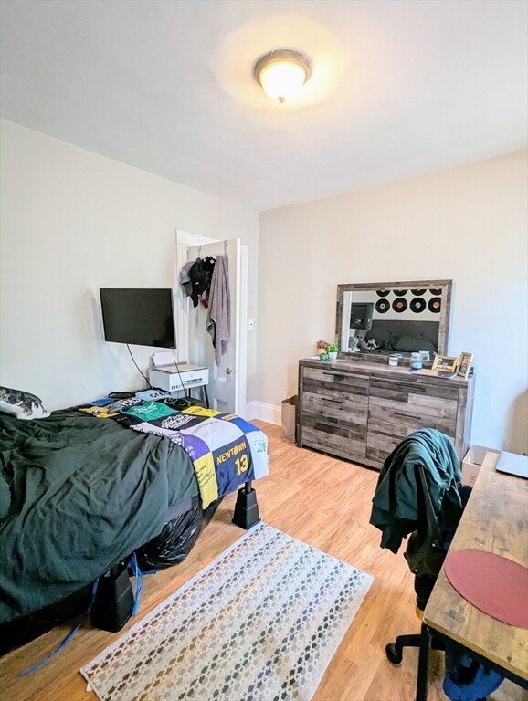 881 E 4th St in Boston, MA - Building Photo - Building Photo