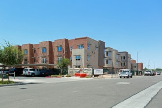 Escobedo at Verde Vista in Mesa, AZ - Building Photo - Building Photo