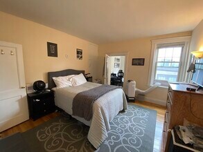 77 Parkman St in Brookline, MA - Building Photo - Building Photo