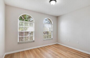 4107 11th Ave E in Bradenton, FL - Building Photo - Building Photo