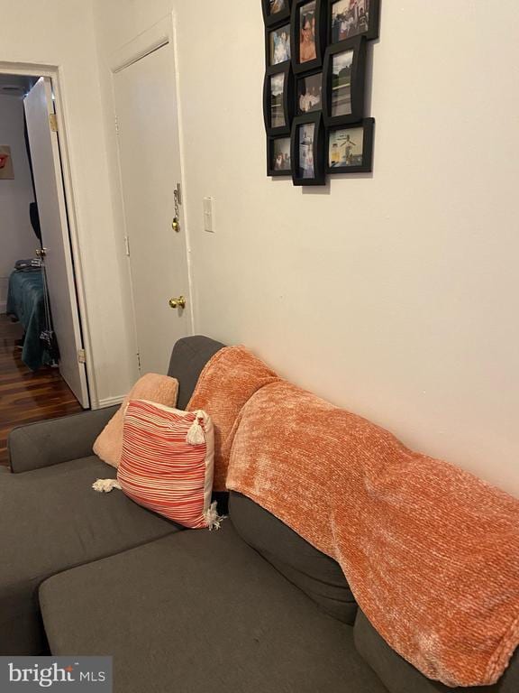 property at 929 S 12th St